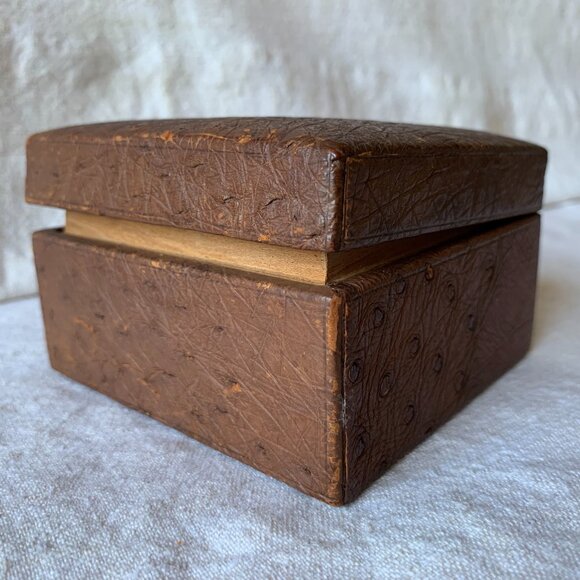 Décor | 🇬🇧 Vintage Antler Keepsake Box, Wood & Ostrich Leather, Made in England - Picture 12 of 12